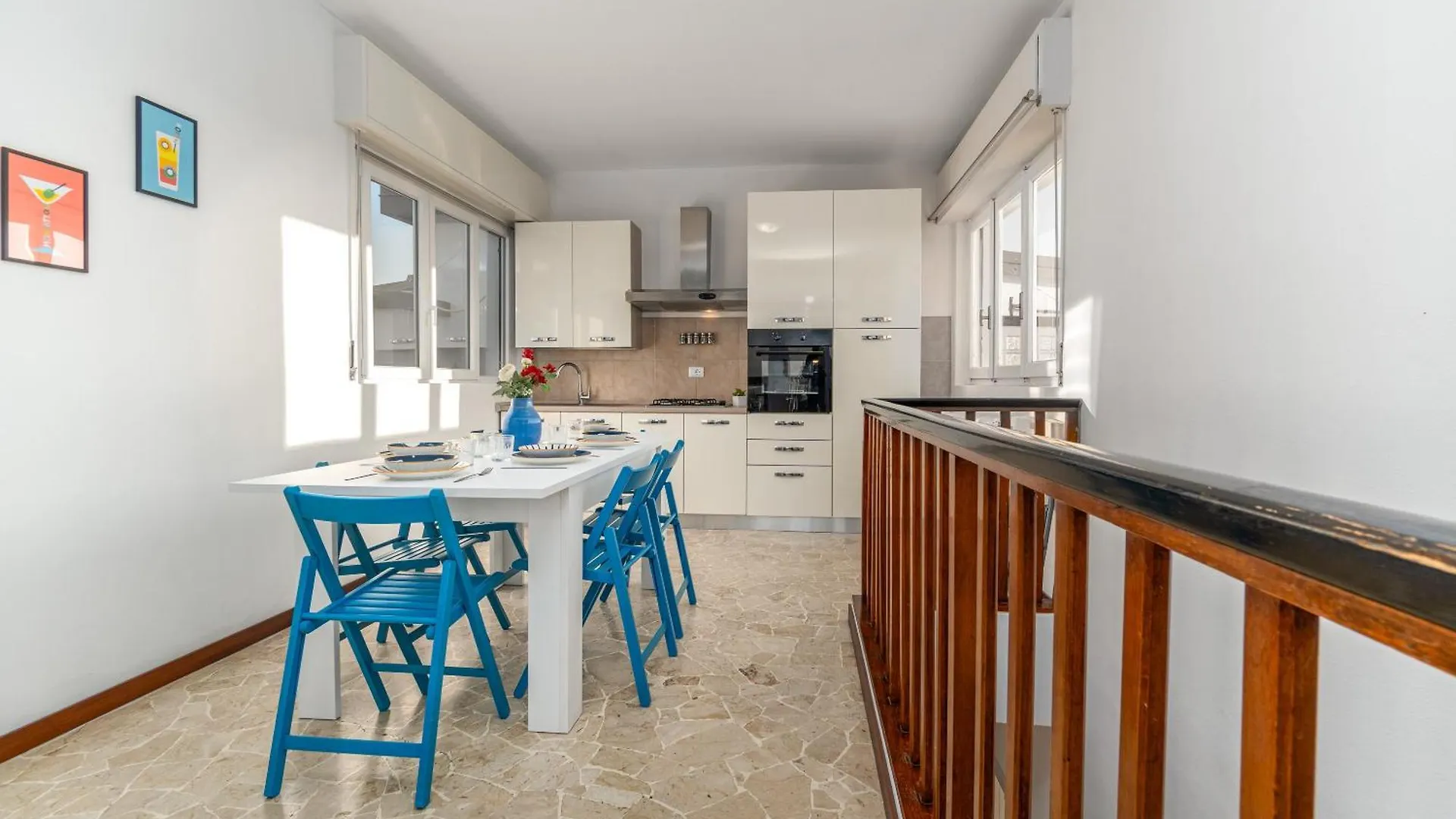 Blue Apartment Cesano Boscone 0*,